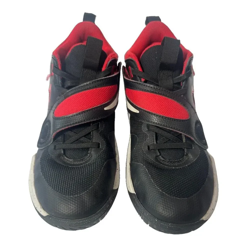 Nike Team Hustle D 11 Youth 5.5Y Black White Red Basketball Shoes DV8996-003